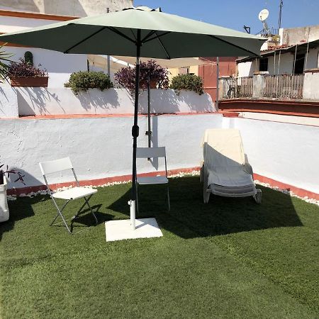Precioso Apartamento Con Terraza Compartida Appartement Sevilla Buitenkant foto